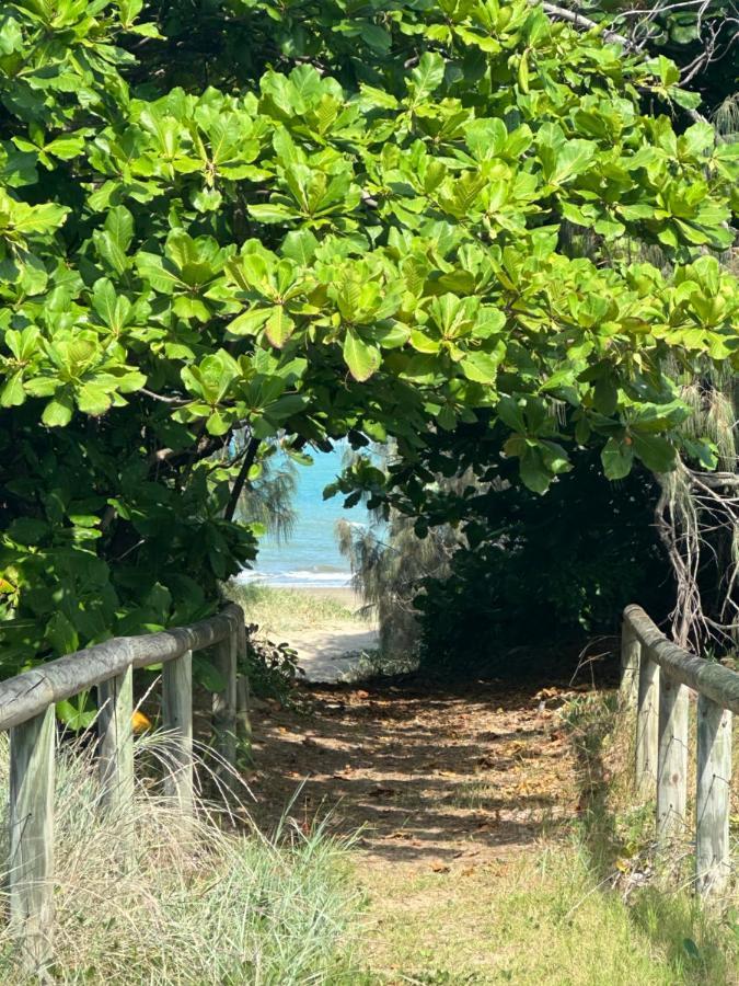 The Luv Shack At The Beach Yeppoon Extérieur photo